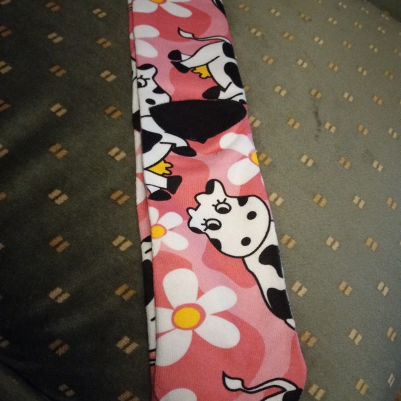 Pink Cow Socks - Picture 2 of 2